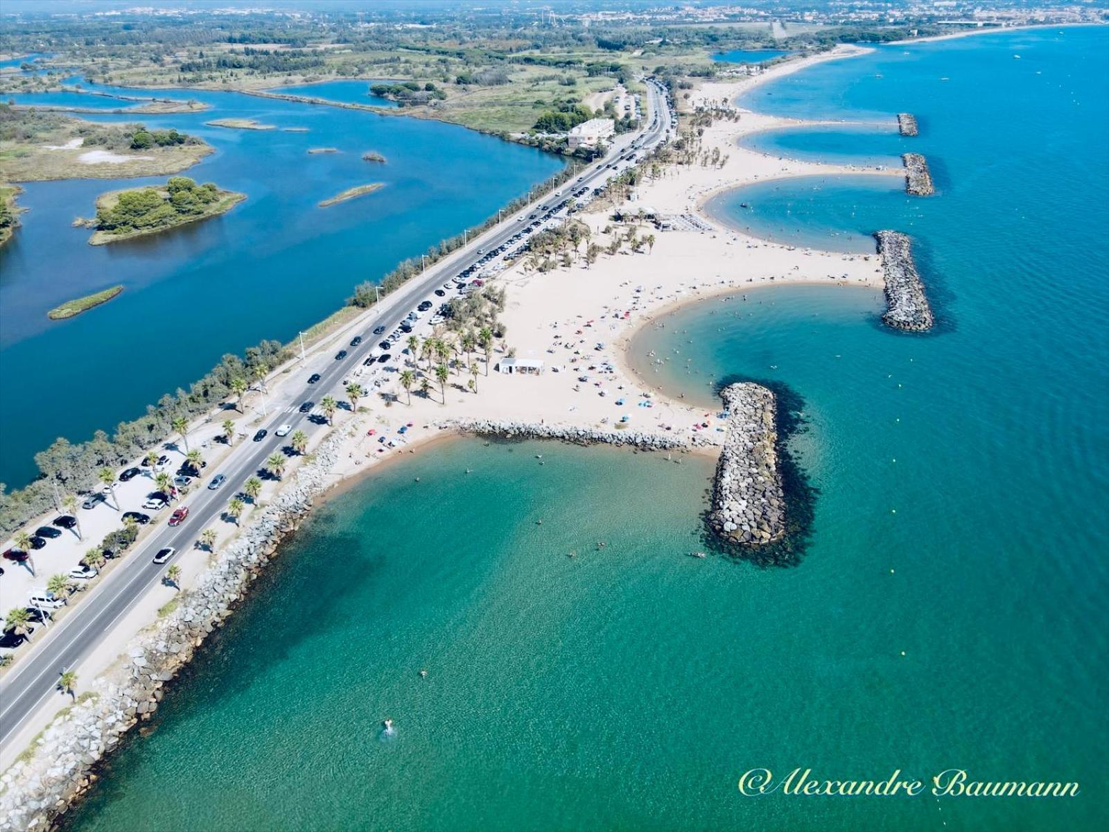 Chez Madou, T1 En Bas De Villa Et Rez De Jardin A 900M De La Mer Et Des Commerces Fréjus Exterior photo